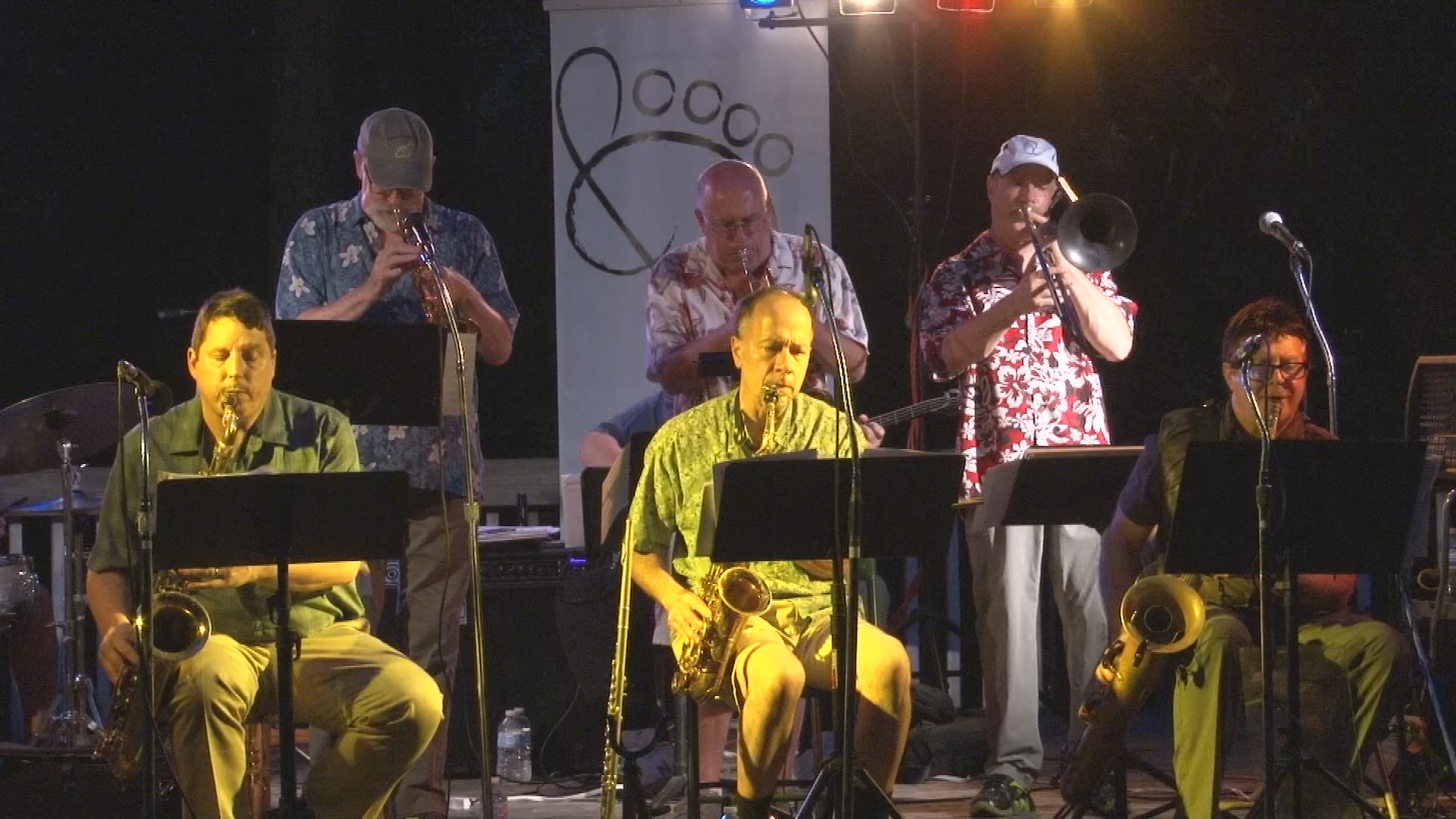 Jazz Band "Itchy Feet" at Field of Dreams Park