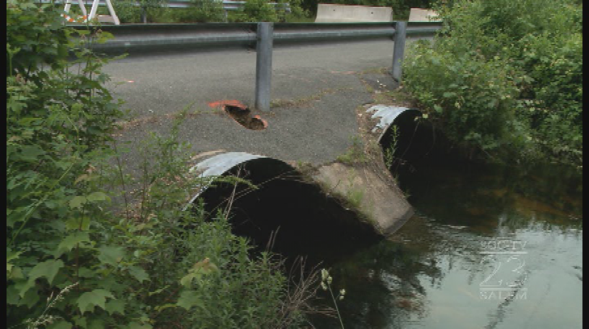 Thumbnail image for Bridge Closure on Teague Dr