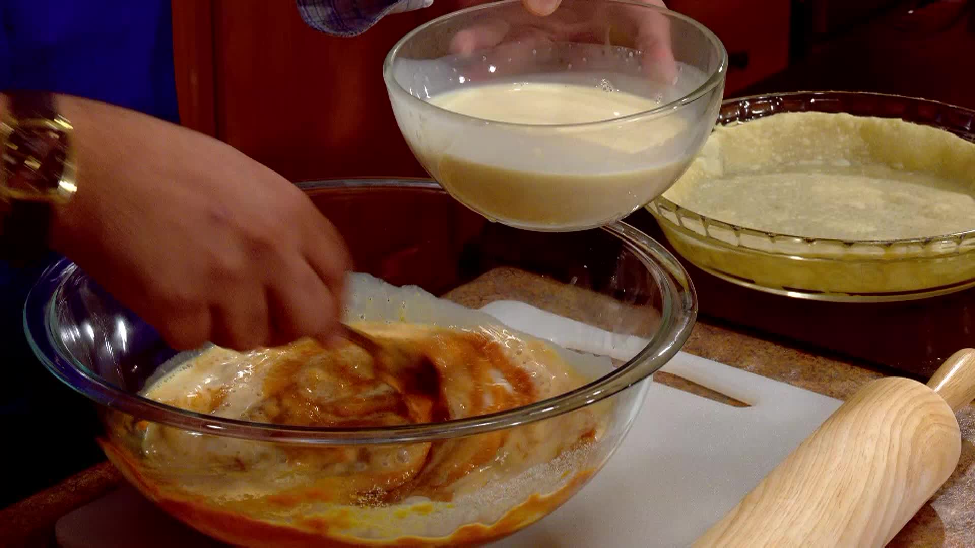 Cooking Healthy with Coastline - Pumpkin and Pecan Pies