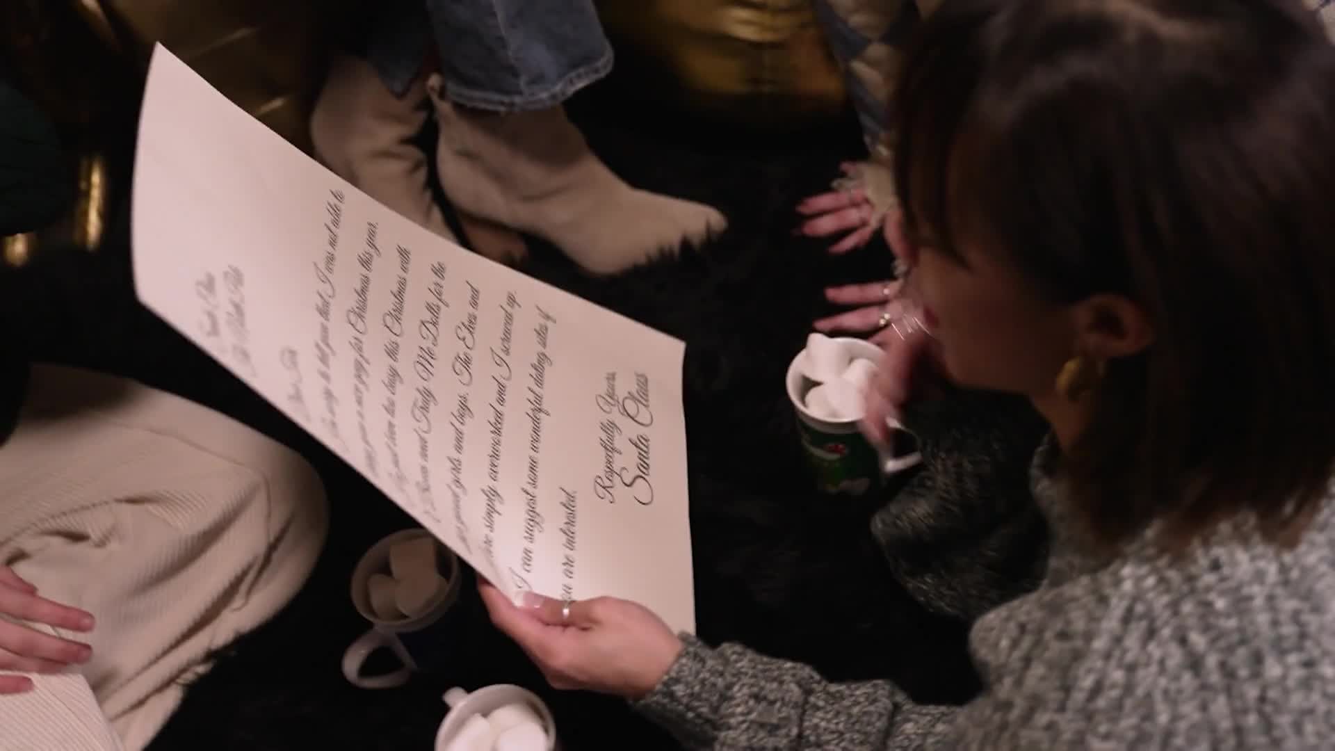 Sidewalks Entertainment: Holiday Music Special